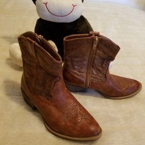 COCONUTS WESTERN STYLE BOOTS SIZE 6M